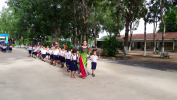 Đón học sinh lớp 1/1